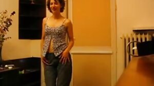 멋진 엉덩이를 가진 buxom milf는 야생 타기를 미시 섹스 동영상 위해 수탉을 데려갑니다.