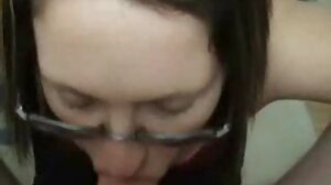 체리 힐슨은 12 개의 흰색 이응경 섹스 비디오 자지를 빤다.
